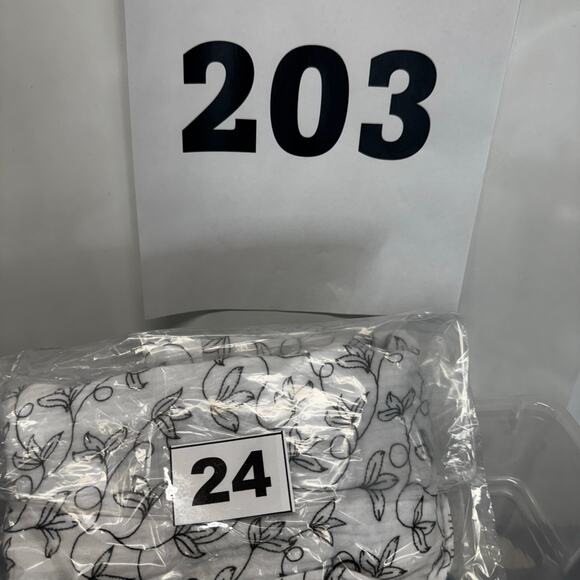 Thomas Sterling Men's Cotton Button Shirt Small Abstract Vine Print NWT - Picture 9 of 9